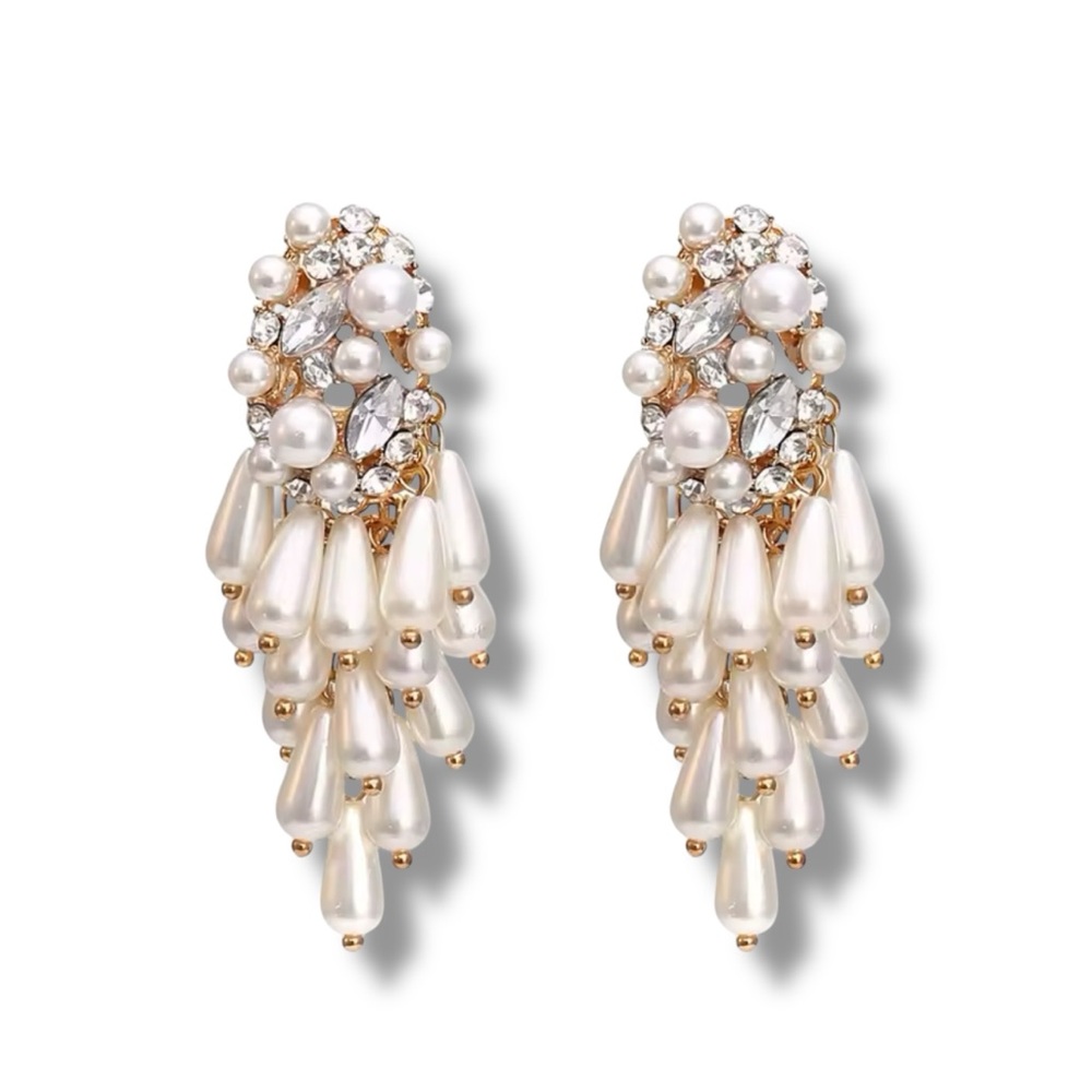 ❤️ Pearl x Crystal Cluster Drop Earrings